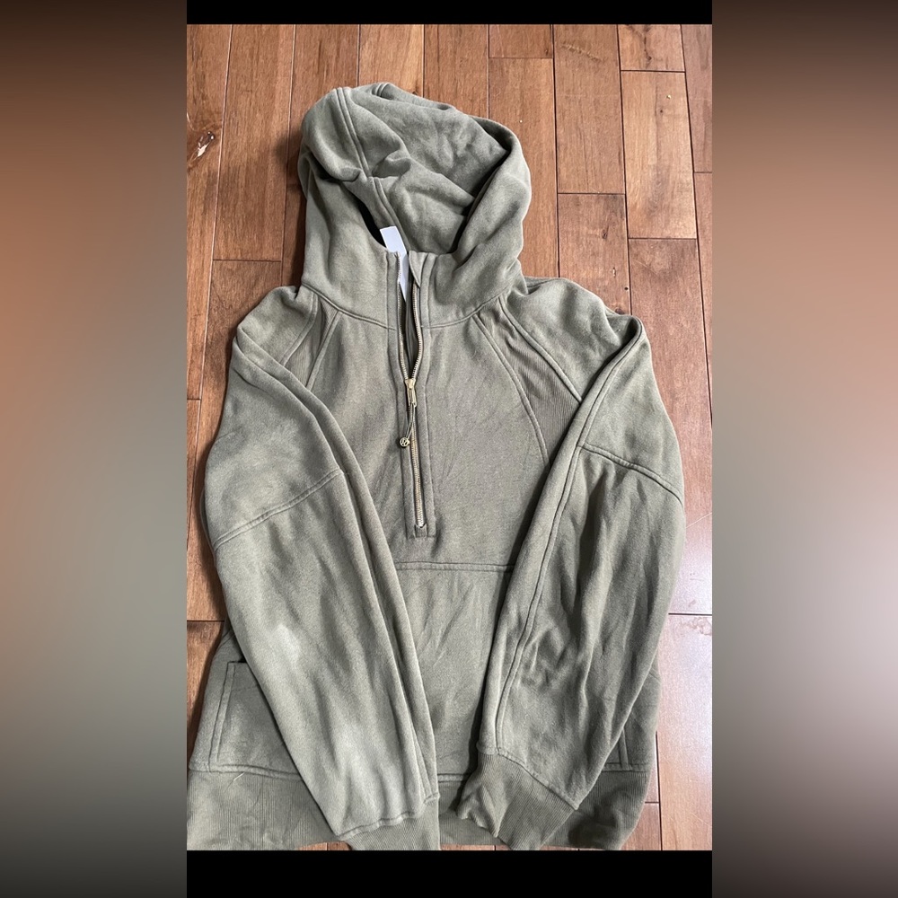 Lululemon scuba Half-Zip -long